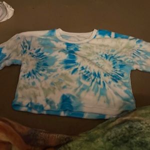 Walmart tie die fuzzy pj shirt